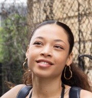 Alexandra, independent notebook editor
